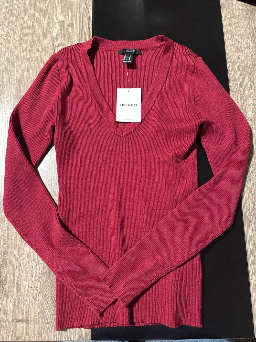 Forever 21 Women's Cranberry V-Neck Ribbed Sweater